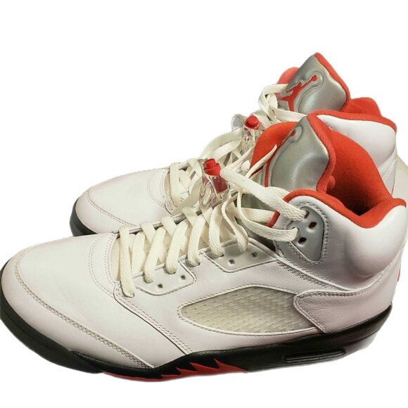 Nike Air Jordan 5 Retro Fire Red 2020 Mens Sneakers Size 12 White Red DA1911-102 - Picture 3 of 11
